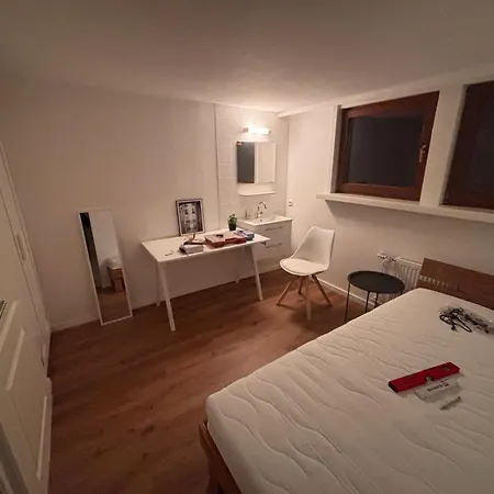 Zur Sonne 홈스테이 *